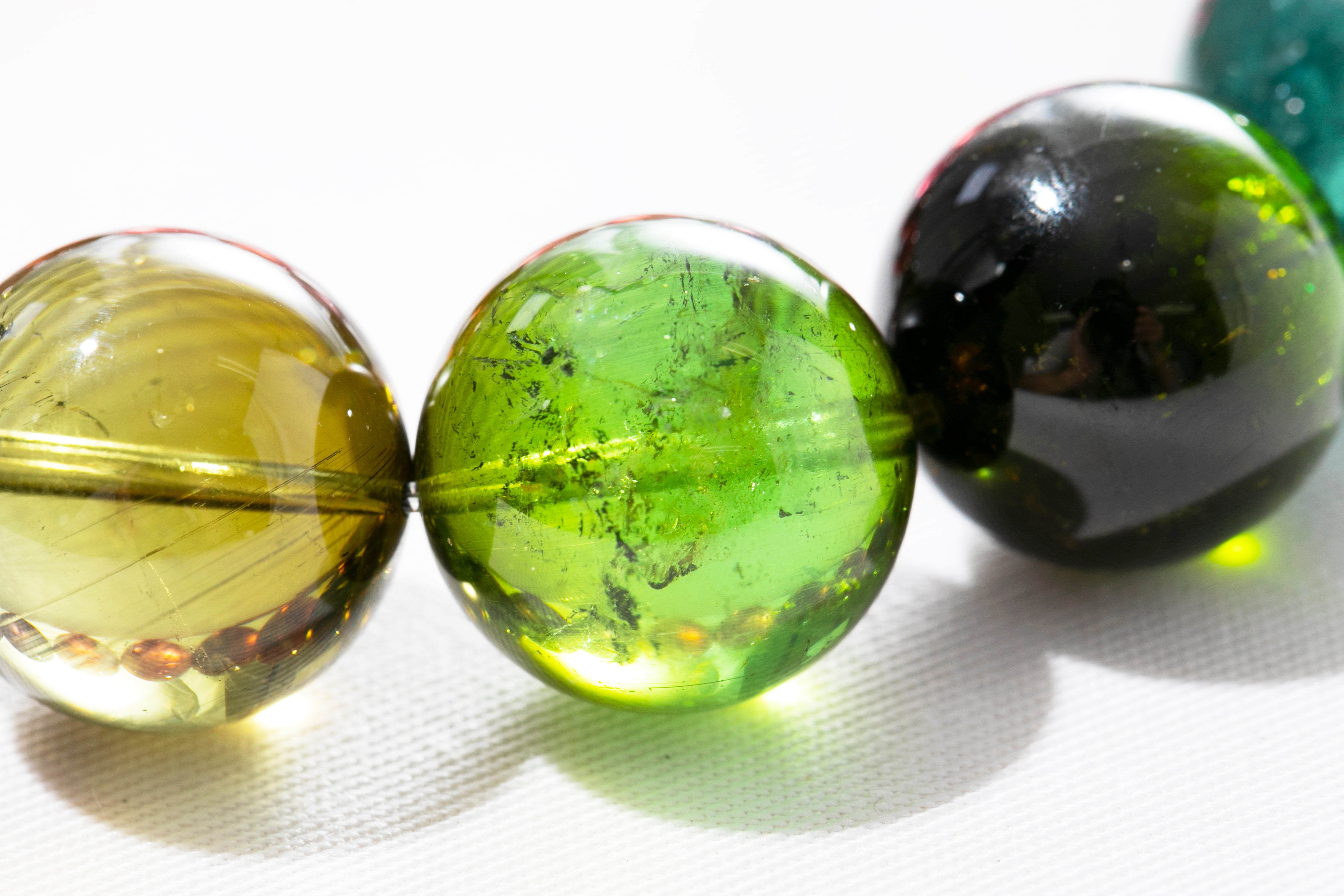 最も難しく玄人向きのブレスレット】プレミアム・トルマリンミックス