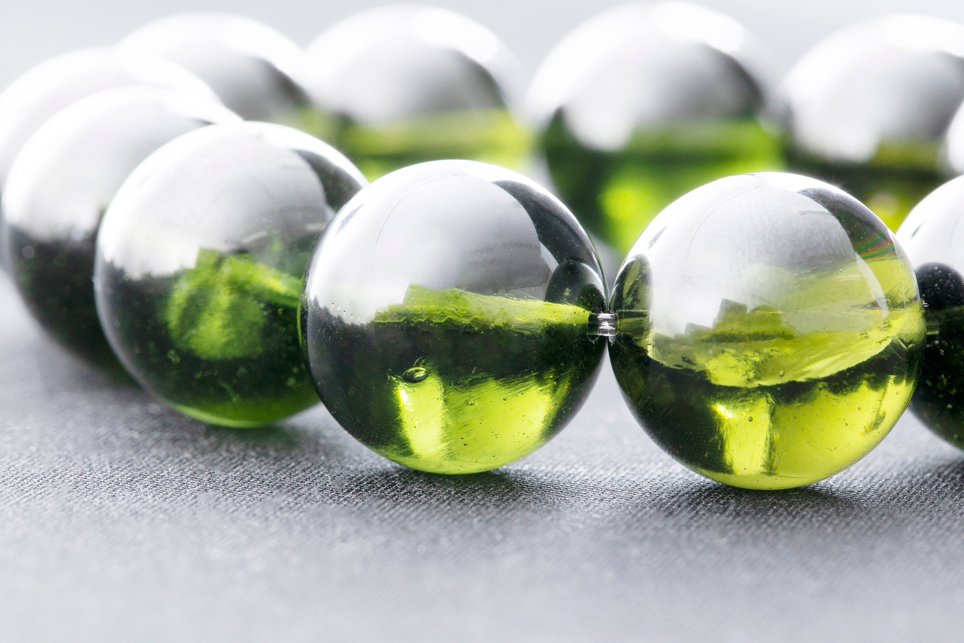 ブレスレット市場最も値が上がった天然物（天然石・ガラスを含む